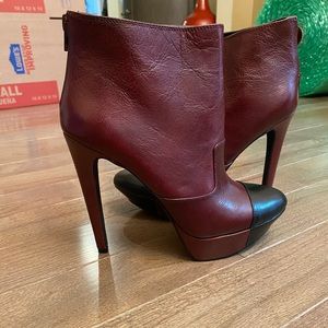 Jessica Simpson burgundy heeled booties